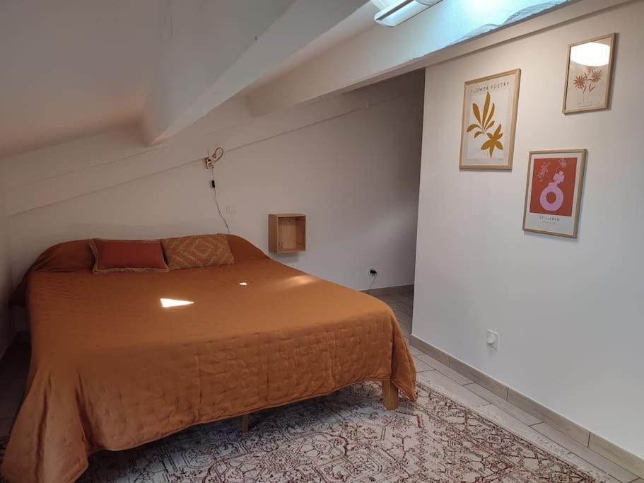 Maison De Village Châteauneuf-du-Pape Εξωτερικό φωτογραφία
